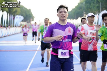 BINH DUONG NEW CITY HALF MARATHON 2024 - Ảnh #1762891