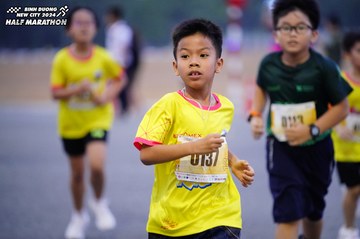 BINH DUONG NEW CITY HALF MARATHON 2024 - Ảnh #1725277