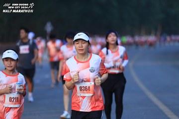 BINH DUONG NEW CITY HALF MARATHON 2024 - Ảnh #1771997