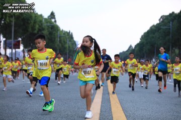 BINH DUONG NEW CITY HALF MARATHON 2024 - Ảnh #1727758