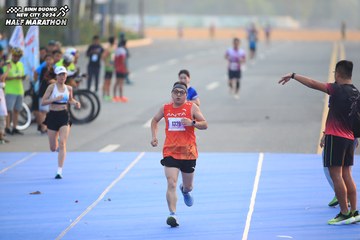 BINH DUONG NEW CITY HALF MARATHON 2024 - Ảnh #1740307