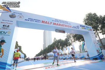 BINH DUONG NEW CITY HALF MARATHON 2024 - Ảnh #1821717