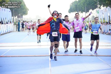 BINH DUONG NEW CITY HALF MARATHON 2024 - Ảnh #1769488