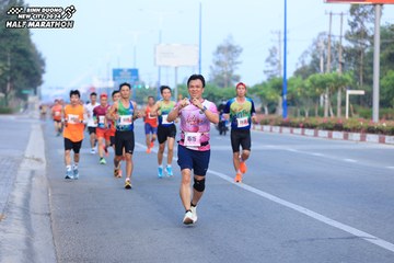 BINH DUONG NEW CITY HALF MARATHON 2024 - Ảnh #1768682