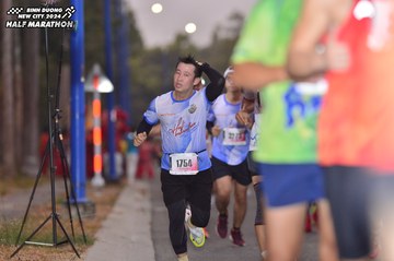 BINH DUONG NEW CITY HALF MARATHON 2024 - Ảnh #1741092