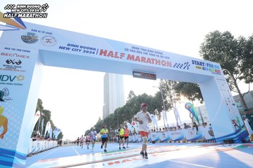 BINH DUONG NEW CITY HALF MARATHON 2024 - Ảnh #1820754