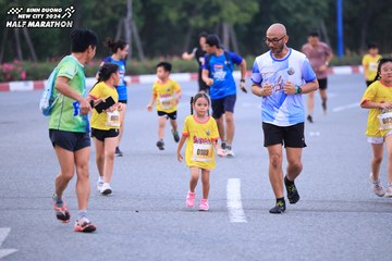 BINH DUONG NEW CITY HALF MARATHON 2024 - Ảnh #1726876