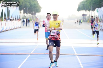 BINH DUONG NEW CITY HALF MARATHON 2024 - Ảnh #1757849
