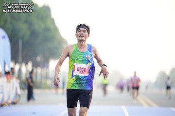 BINH DUONG NEW CITY HALF MARATHON 2024 - Ảnh #1757140
