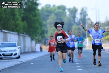 BINH DUONG NEW CITY HALF MARATHON 2024 - Ảnh #1764421