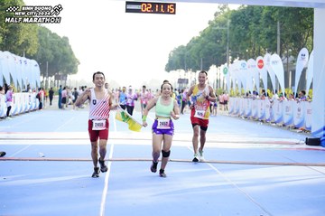 BINH DUONG NEW CITY HALF MARATHON 2024 - Ảnh #1759735