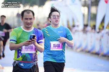 BINH DUONG NEW CITY HALF MARATHON 2024 - Ảnh #1757818