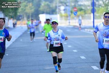 BINH DUONG NEW CITY HALF MARATHON 2024 - Ảnh #1769607