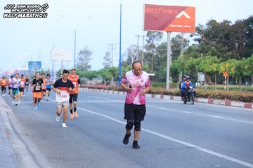 BINH DUONG NEW CITY HALF MARATHON 2024 - Ảnh #1770740