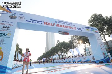 BINH DUONG NEW CITY HALF MARATHON 2024 - Ảnh #1821107