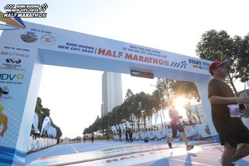 BINH DUONG NEW CITY HALF MARATHON 2024 - Ảnh #1819910
