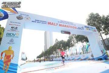BINH DUONG NEW CITY HALF MARATHON 2024 - Ảnh #1818856