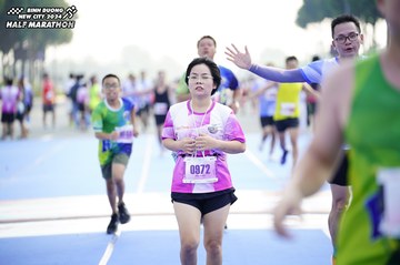 BINH DUONG NEW CITY HALF MARATHON 2024 - Ảnh #1760792