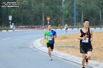 BINH DUONG NEW CITY HALF MARATHON 2024 - Ảnh #1735239