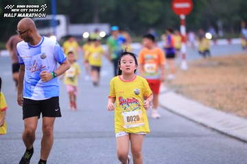 BINH DUONG NEW CITY HALF MARATHON 2024 - Ảnh #1726894