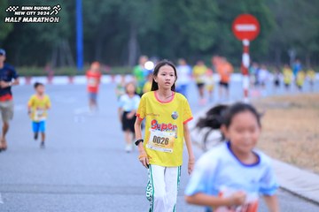 BINH DUONG NEW CITY HALF MARATHON 2024 - Ảnh #1726498