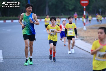 BINH DUONG NEW CITY HALF MARATHON 2024 - Ảnh #1726253