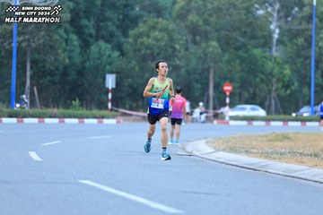 BINH DUONG NEW CITY HALF MARATHON 2024 - Ảnh #1735981