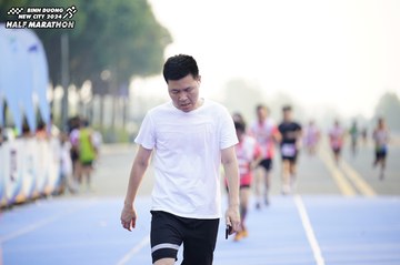 BINH DUONG NEW CITY HALF MARATHON 2024 - Ảnh #1760118