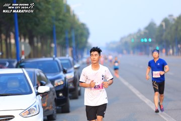 BINH DUONG NEW CITY HALF MARATHON 2024 - Ảnh #1739821