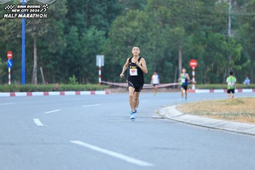 BINH DUONG NEW CITY HALF MARATHON 2024 - Ảnh #1735693