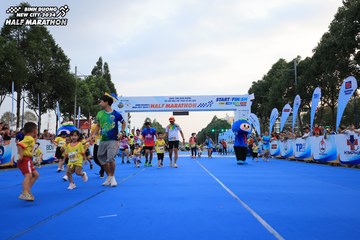 BINH DUONG NEW CITY HALF MARATHON 2024 - Ảnh #1729442