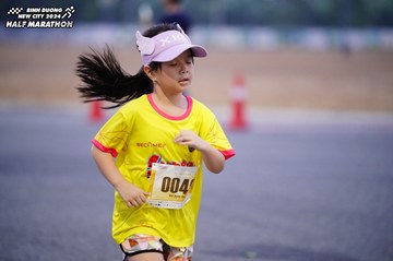 BINH DUONG NEW CITY HALF MARATHON 2024 - Ảnh #1725416