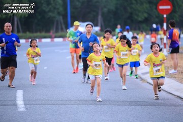 BINH DUONG NEW CITY HALF MARATHON 2024 - Ảnh #1726651