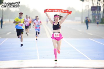 BINH DUONG NEW CITY HALF MARATHON 2024 - Ảnh #1757379