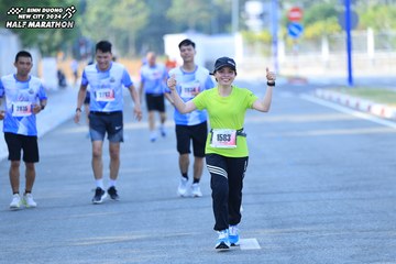 BINH DUONG NEW CITY HALF MARATHON 2024 - Ảnh #1771452