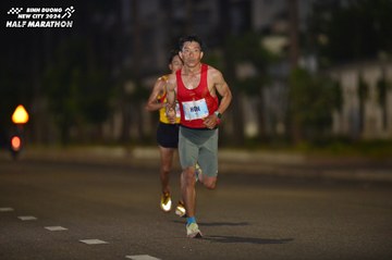BINH DUONG NEW CITY HALF MARATHON 2024 - Ảnh #1755582