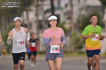 BINH DUONG NEW CITY HALF MARATHON 2024 - Ảnh #1741260