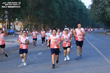 BINH DUONG NEW CITY HALF MARATHON 2024 - Ảnh #1772178