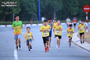 BINH DUONG NEW CITY HALF MARATHON 2024 - Ảnh #1726352