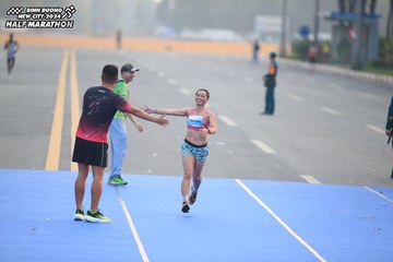 BINH DUONG NEW CITY HALF MARATHON 2024 - Ảnh #1738791