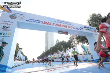 BINH DUONG NEW CITY HALF MARATHON 2024 - Ảnh #1821759