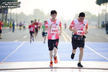 BINH DUONG NEW CITY HALF MARATHON 2024 - Ảnh #1761458