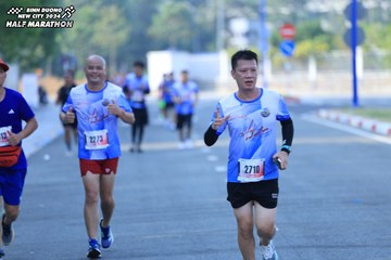 BINH DUONG NEW CITY HALF MARATHON 2024 - Ảnh #1769891