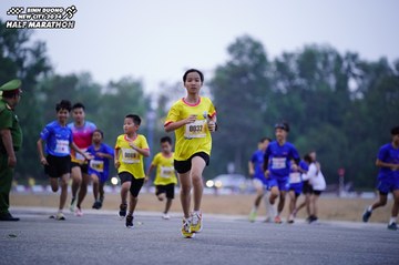BINH DUONG NEW CITY HALF MARATHON 2024 - Ảnh #1725071