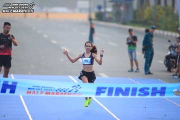 BINH DUONG NEW CITY HALF MARATHON 2024 - Ảnh #1739144