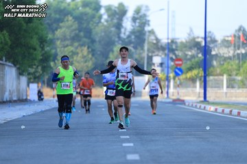 BINH DUONG NEW CITY HALF MARATHON 2024 - Ảnh #1764799