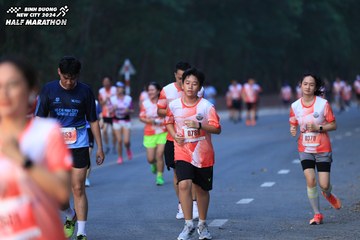 BINH DUONG NEW CITY HALF MARATHON 2024 - Ảnh #1750625