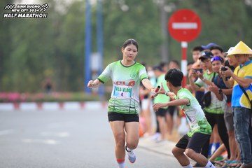 BINH DUONG NEW CITY HALF MARATHON 2024 - Ảnh #1736610