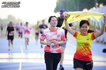 BINH DUONG NEW CITY HALF MARATHON 2024 - Ảnh #1761871