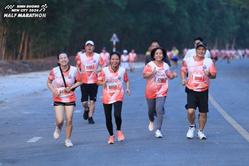BINH DUONG NEW CITY HALF MARATHON 2024 - Ảnh #1750737
